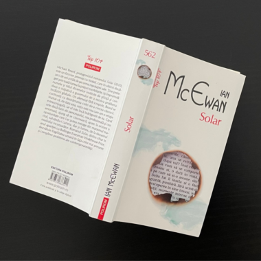 Solar, Ian McEwan - Book Vortex